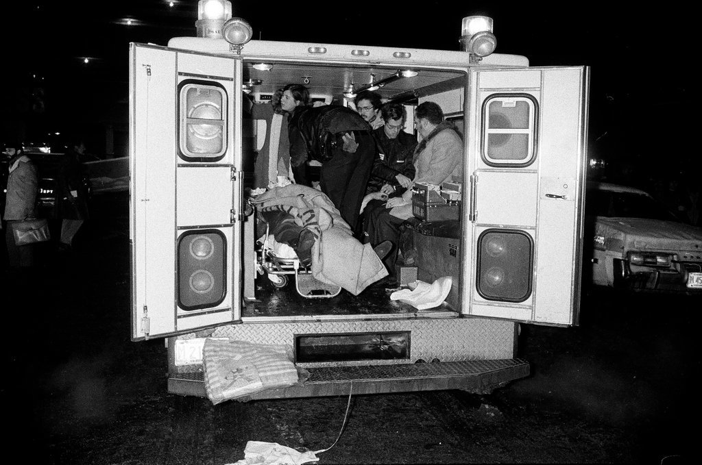 1977 Chicago Loop train derailment - Edmund Jarecki for Chicago Sun-Times