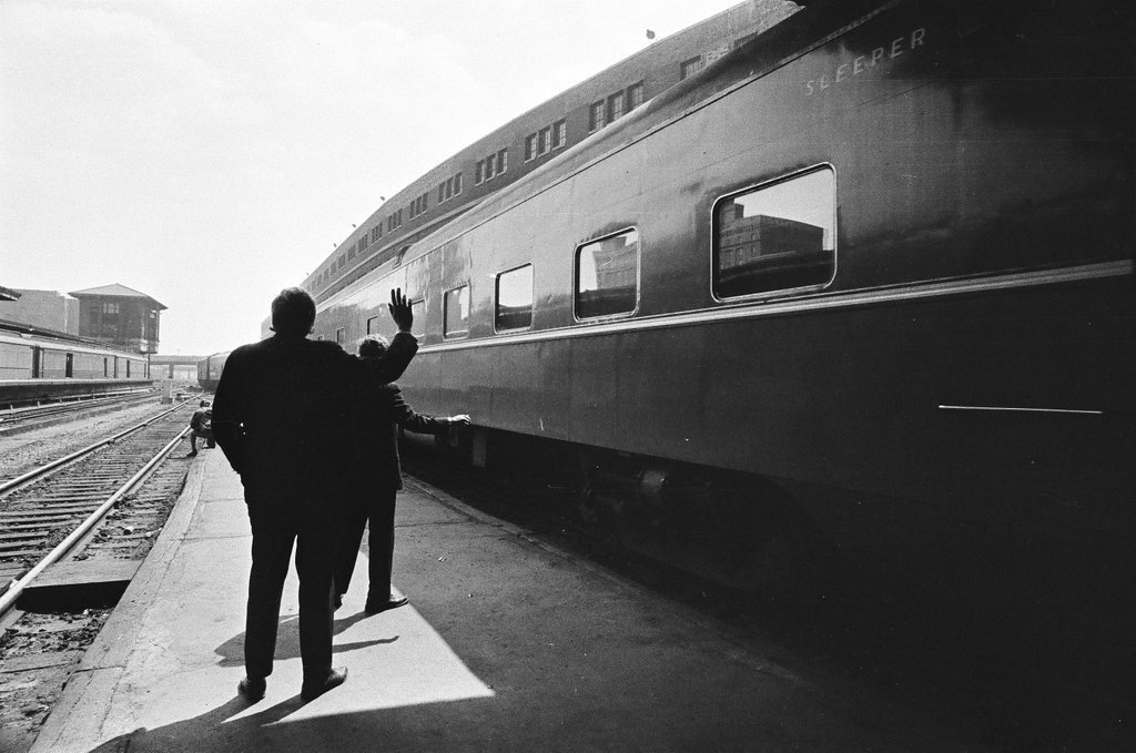 Last Union Station run before Amtrak - Jack Lenahan for Chicago Sun-Times