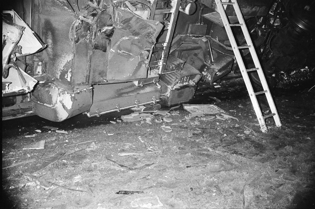 1977 Chicago Loop train derailment - Edmund Jarecki for Chicago Sun-Times