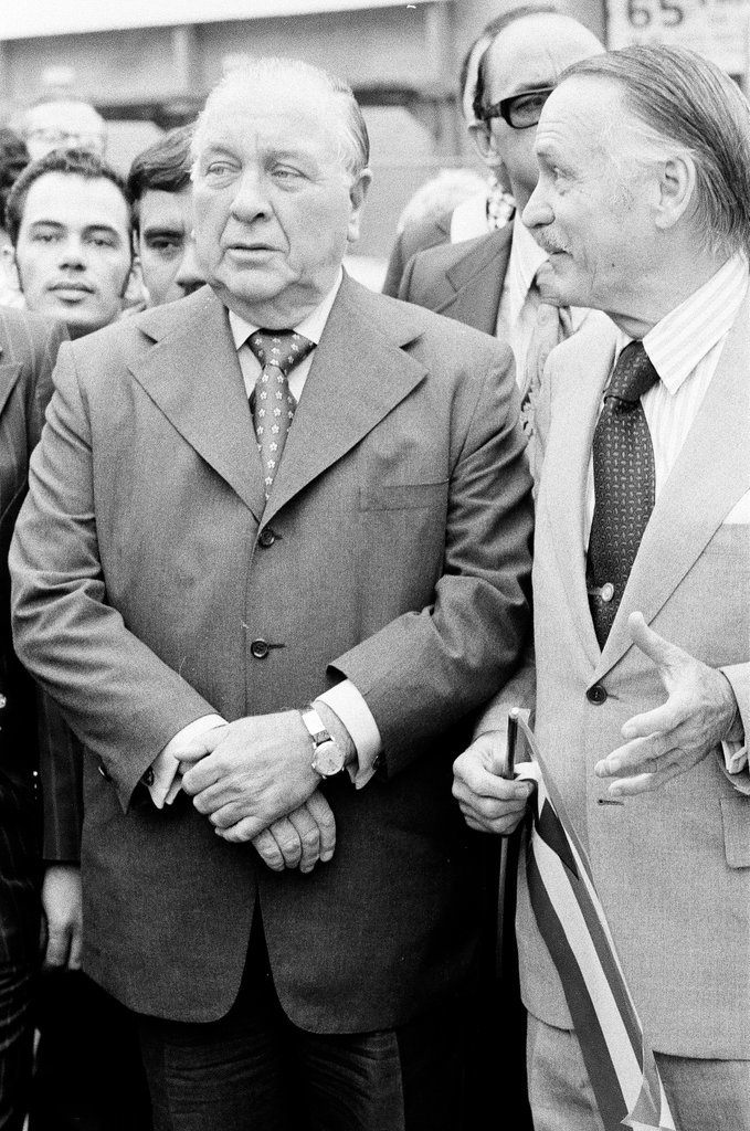Daley and Ogilvie in parade with Puerto Rican Governor - Larry Graff for Chicago Sun-Times