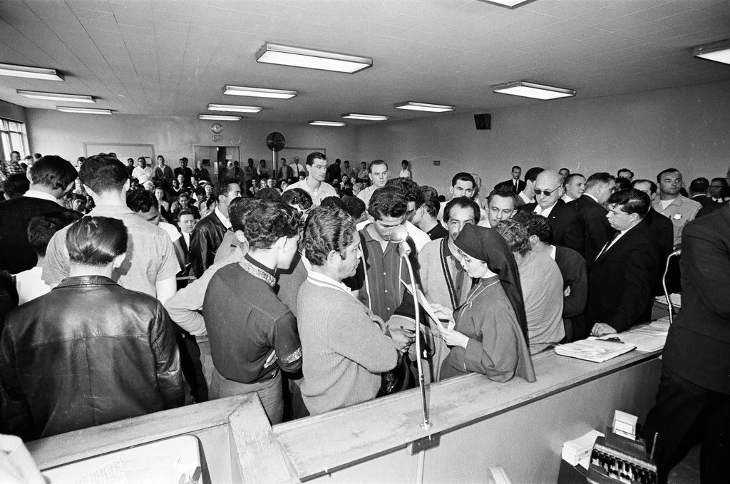 Puerto Ricans in court following Humboldt Park uprising - Howard Lyon for Chicago Sun-Times