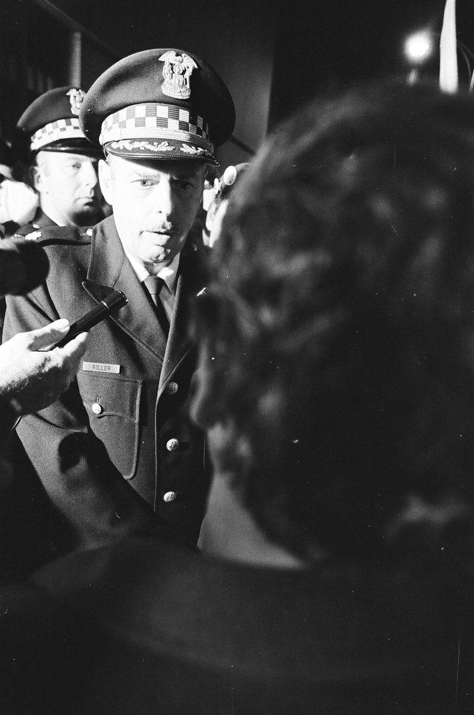 Puerto Ricans protest police shooting - Bob (Robert) Black for Chicago Sun-Times