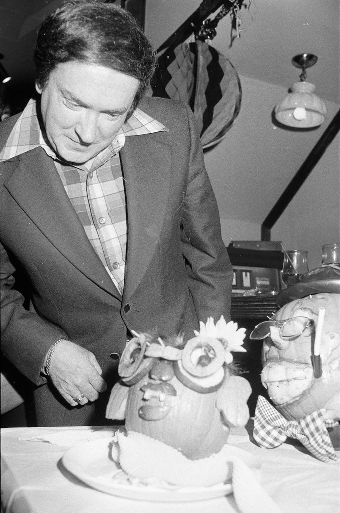Pumpkin carving contest - Martha Hartnett for Chicago Sun-Times