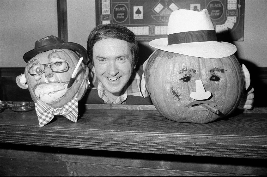 Pumpkin carving contest - Martha Hartnett for Chicago Sun-Times