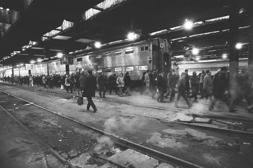Railroad commuters - Edward DeLuga for Chicago Sun-Times