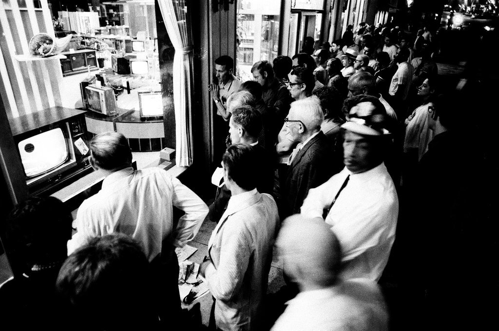 People watch Apollo 11 moon landing - Bob (Robert) Black for Chicago Sun-Times