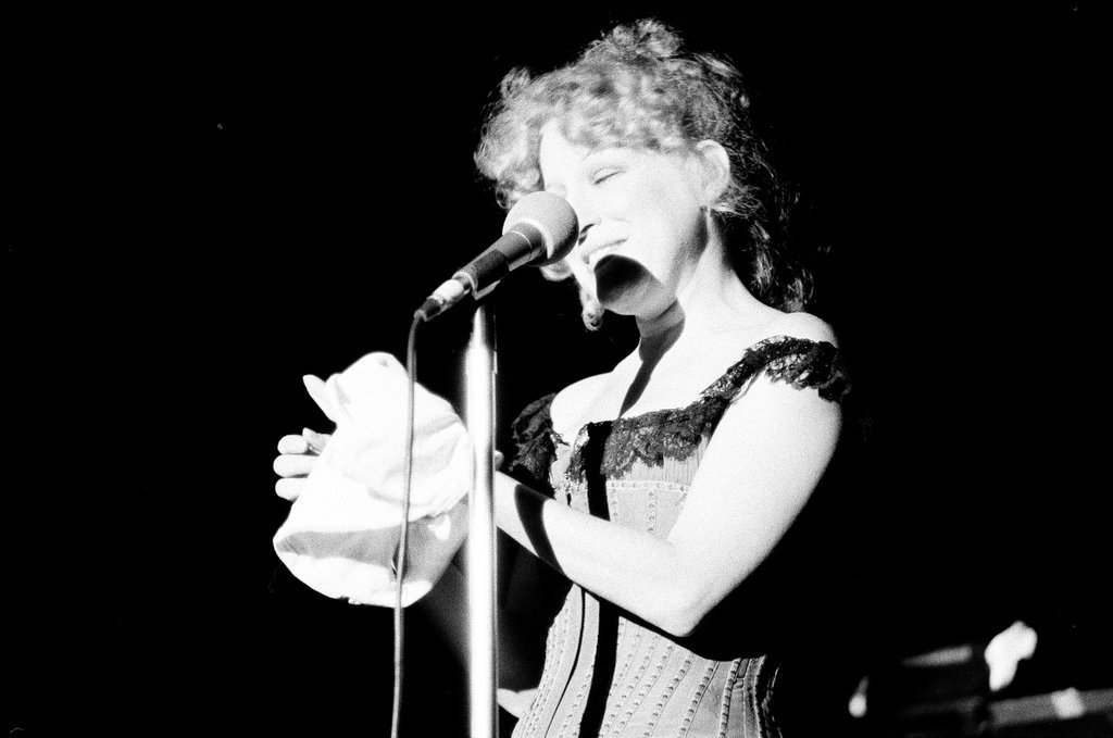 Bette Midler in concert - Martha Hartnett for Chicago Sun-Times