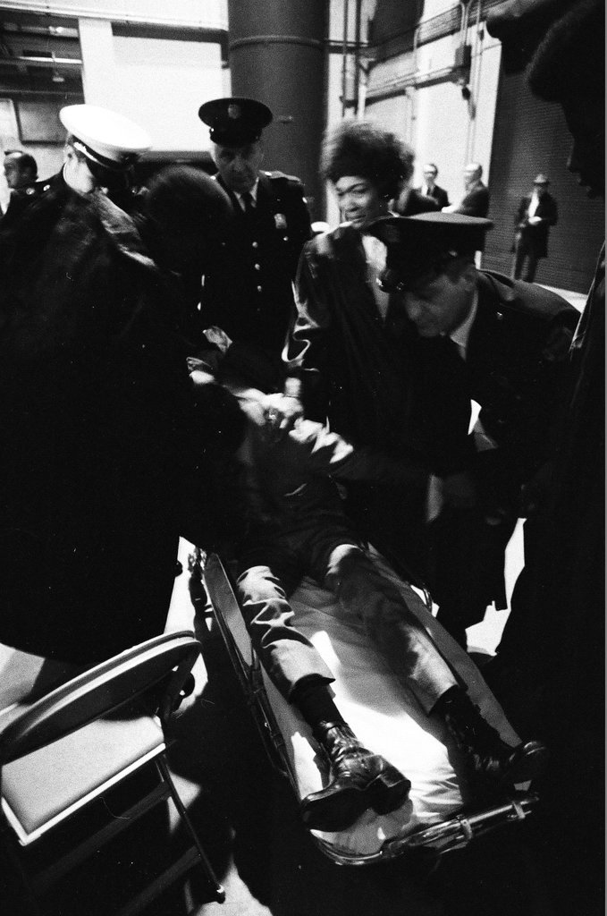 Mahalia Jackson funeral - Duane Hall for Chicago Sun-Times