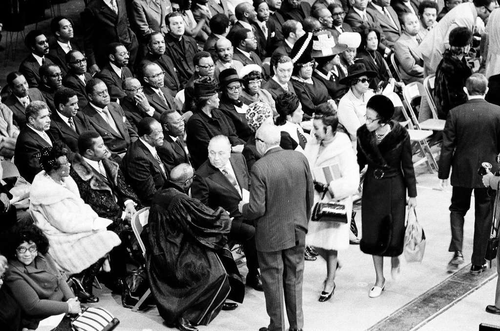 Mahalia Jackson funeral - Chicago Sun-Times