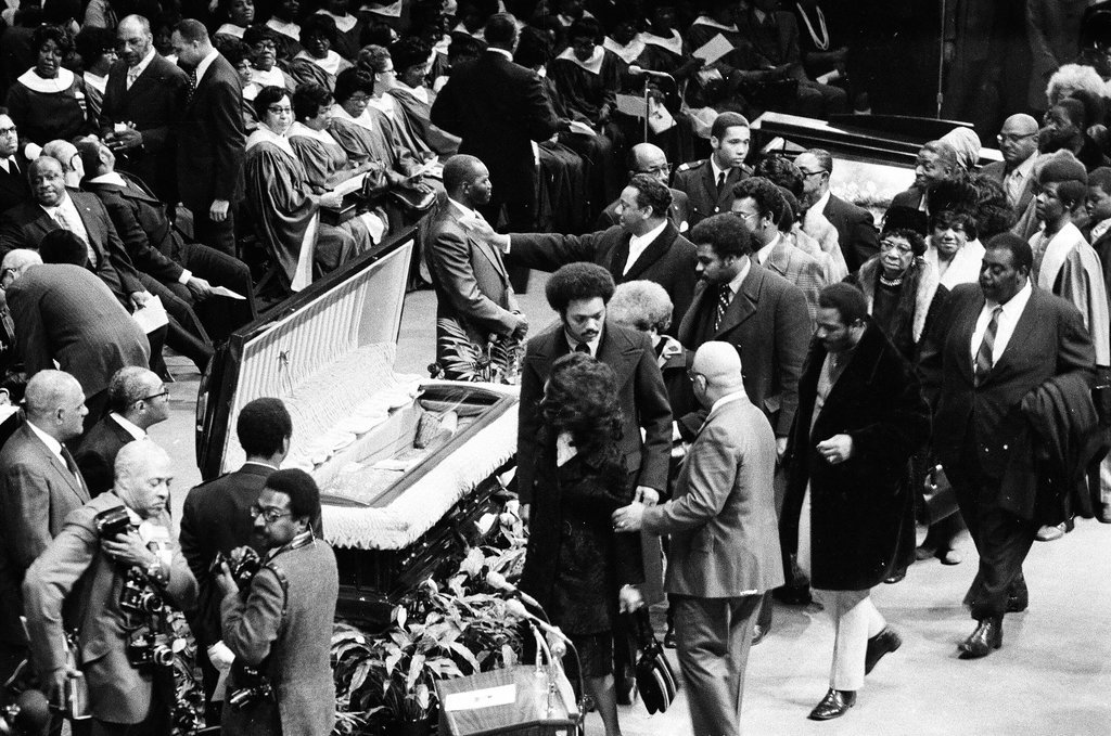 Mahalia Jackson funeral - Chicago Sun-Times