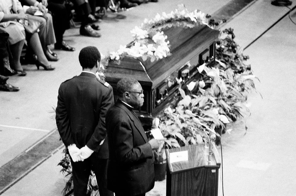 Mahalia Jackson funeral - Chicago Sun-Times