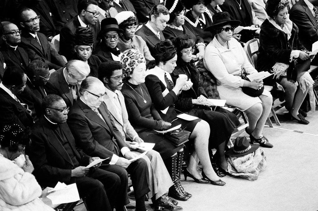 Mahalia Jackson funeral - Chicago Sun-Times