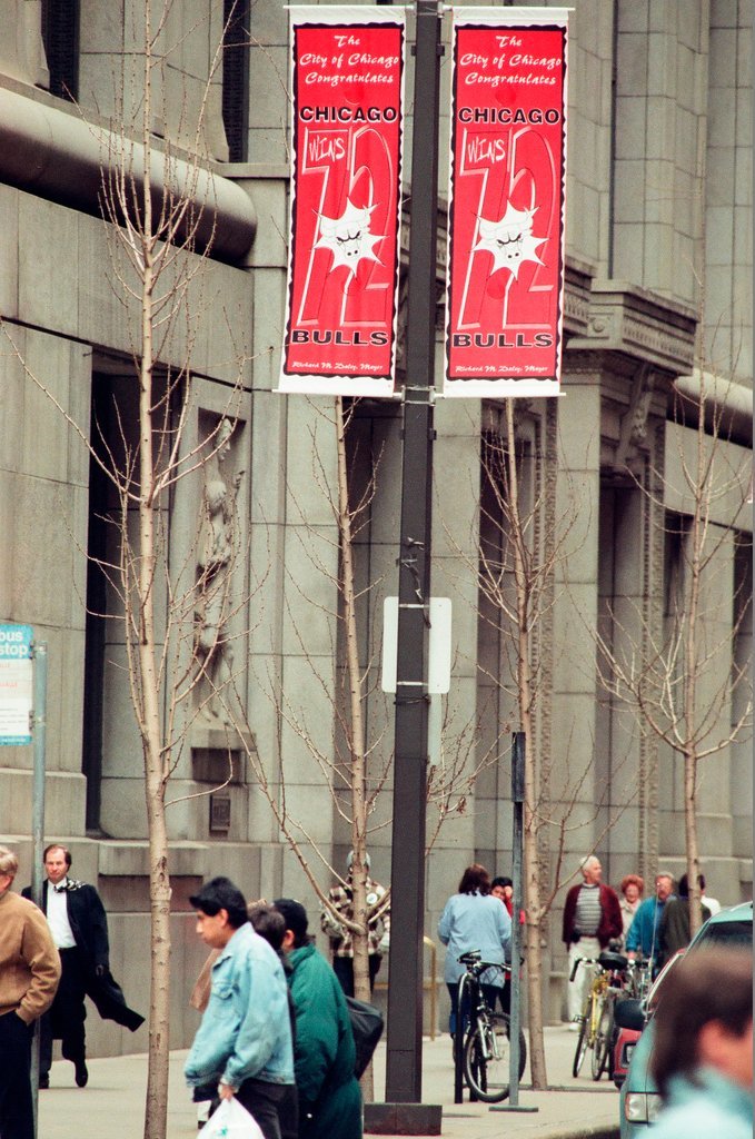 Chicago Bulls banners - Chicago Sun-Times