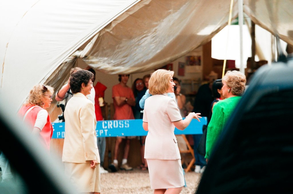 Hillary Clinton visits Gallery 37 - Chicago Sun-Times
