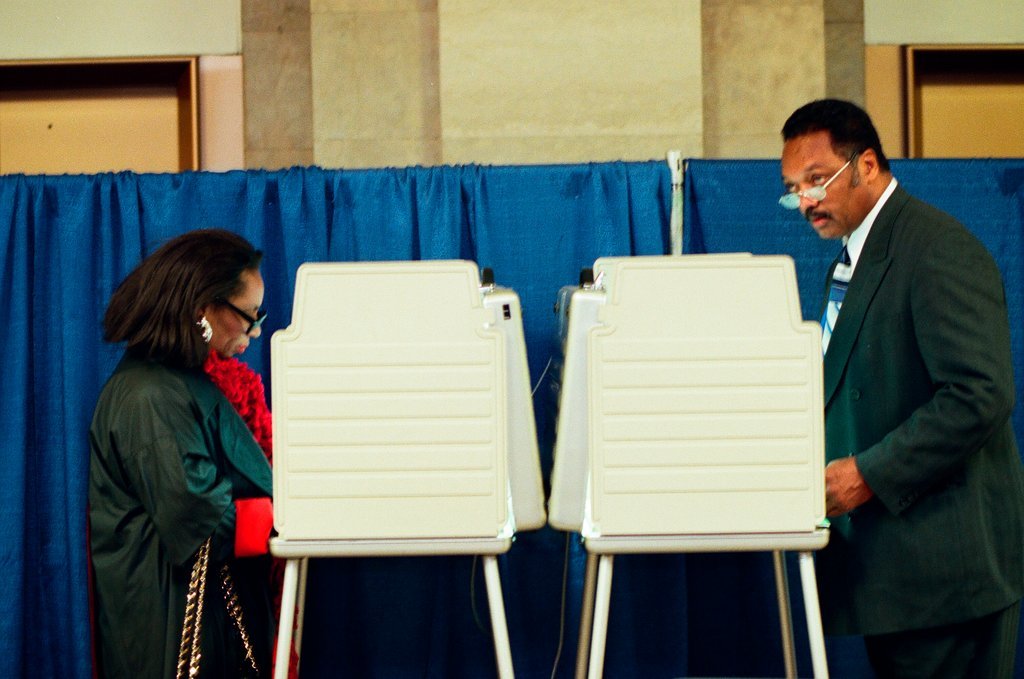 Jesse Jackson votes - Chicago Sun-Times