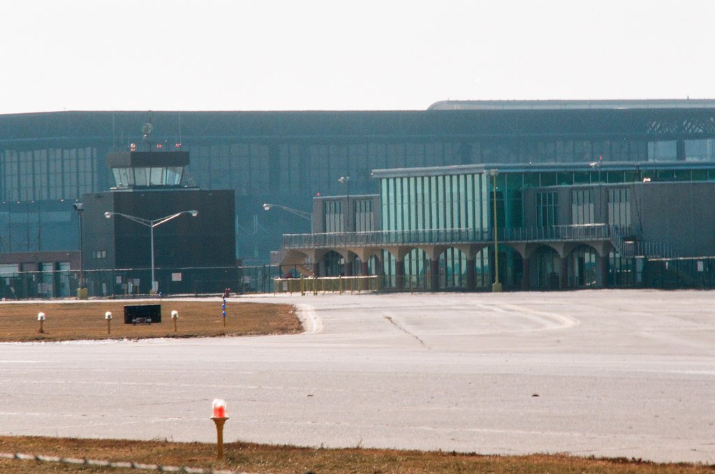 Meigs Field temporarily closed - Chicago Sun-Times