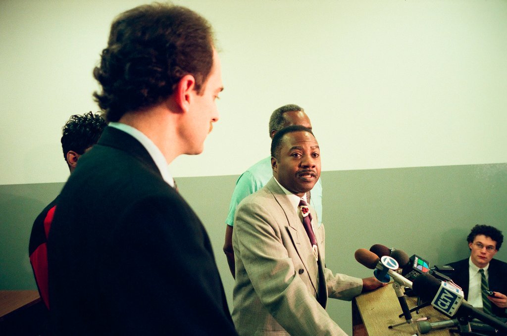 Rickey Hendon speaks to press - Chicago Sun-Times