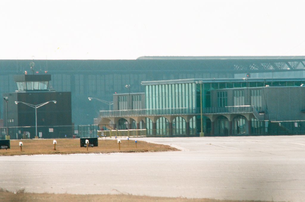 Meigs Field temporarily closed - Chicago Sun-Times
