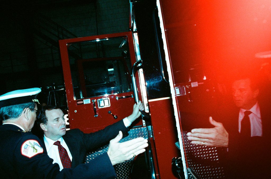 Mayor Daley at the Fire Academy - Chicago Sun-Times