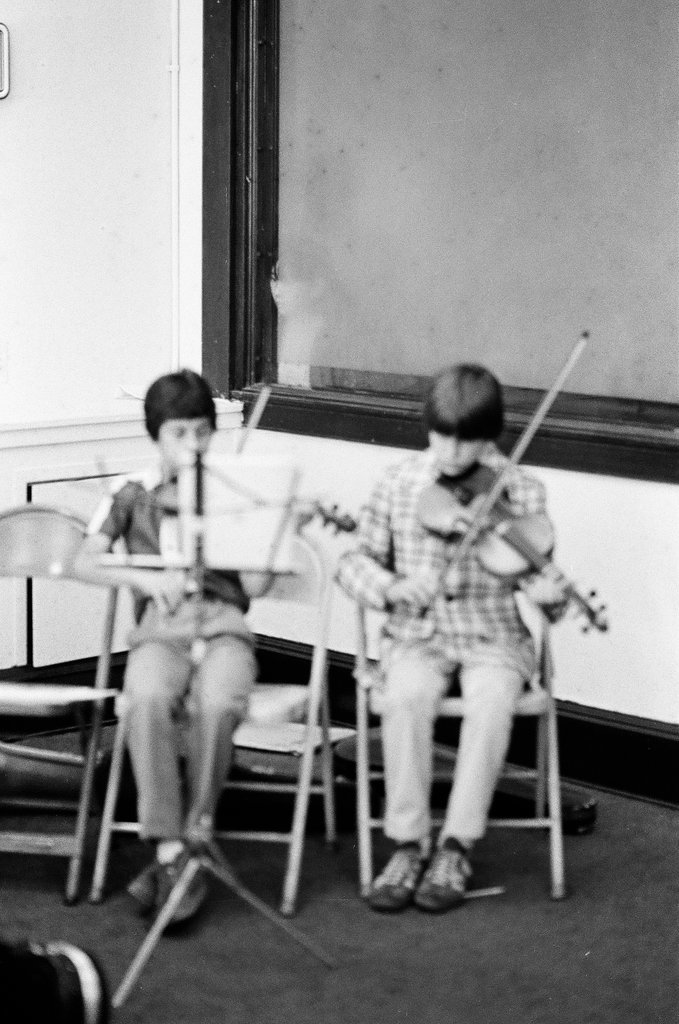Children play classical music - Chicago Sun-Times