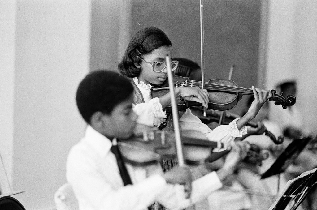 Children play classical music - Chicago Sun-Times