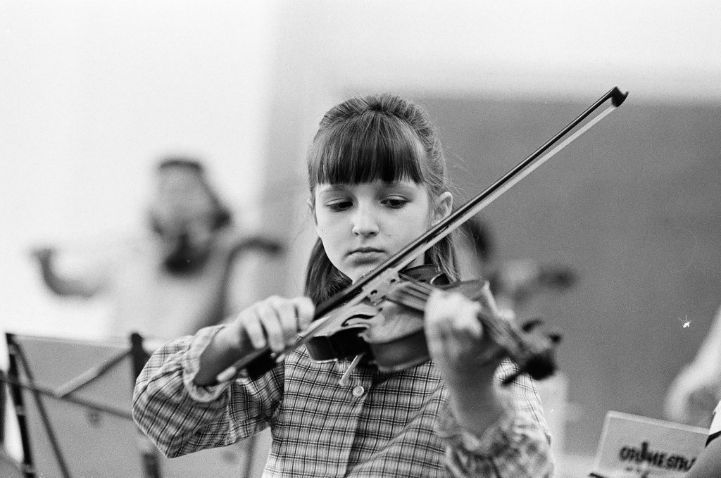 Children play classical music - Chicago Sun-Times