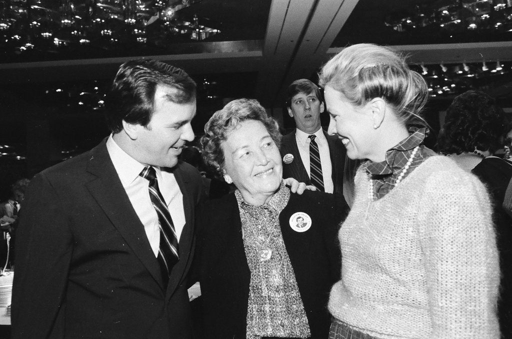 Daley will debate in mayoral race - Chicago Sun-Times