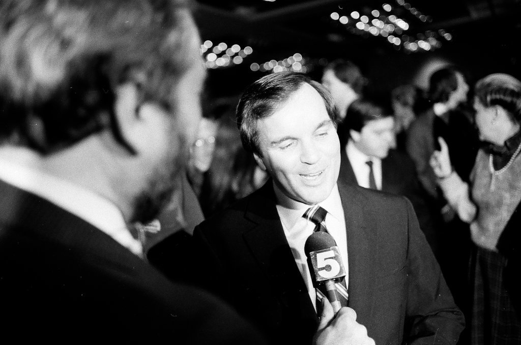 Daley will debate in mayoral race - Chicago Sun-Times