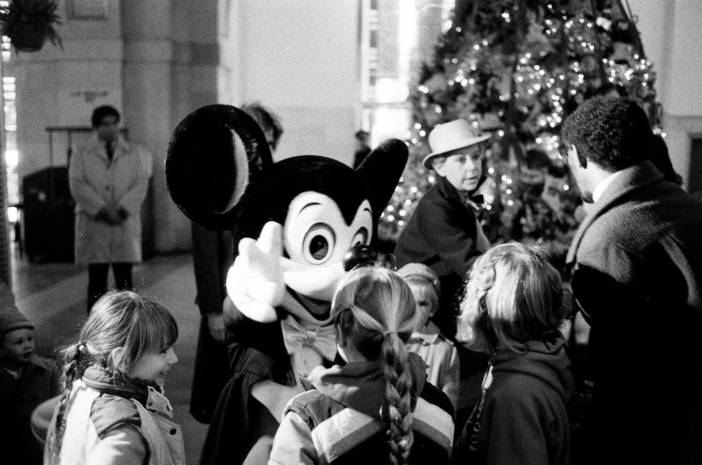 Jane Byrne and Mickey Mouse - Chicago Sun-Times