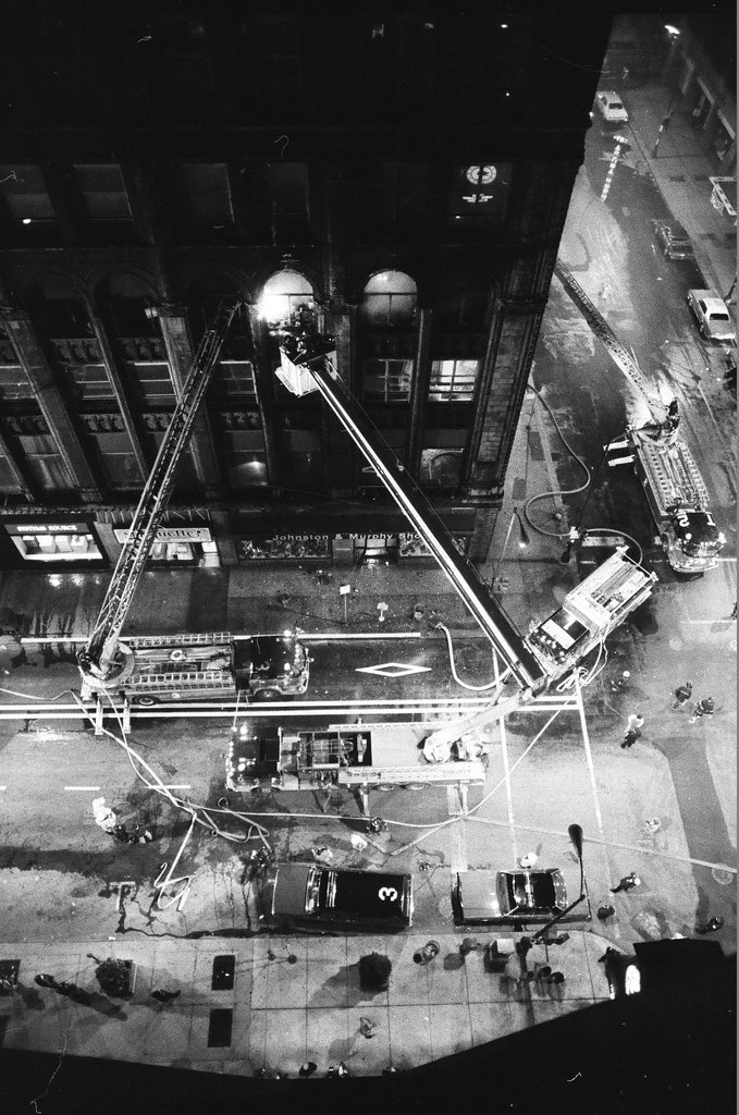 Fire at Roanoke Building - Chicago Sun-Times