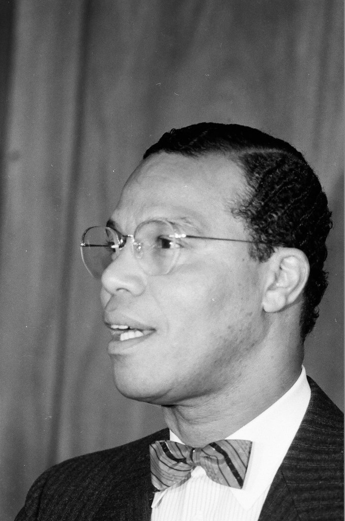 Louis Farrakhan press conference - Chicago Sun-Times