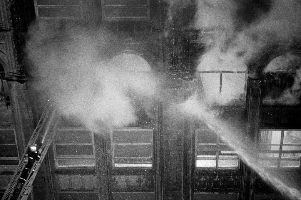 Fire at Roanoke Building - Chicago Sun-Times