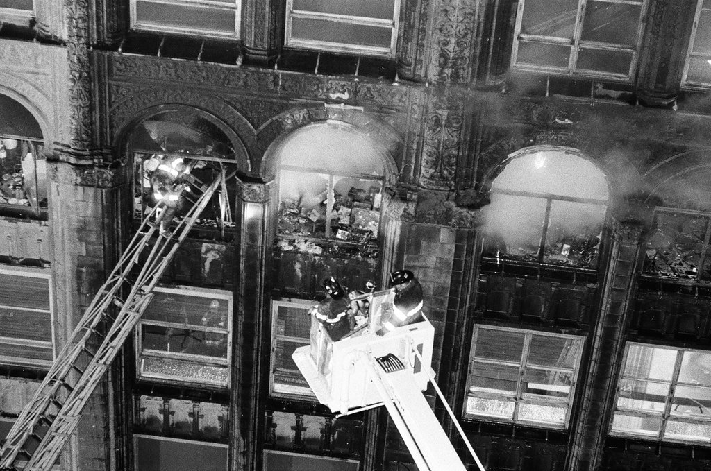 Fire at Roanoke Building - Chicago Sun-Times