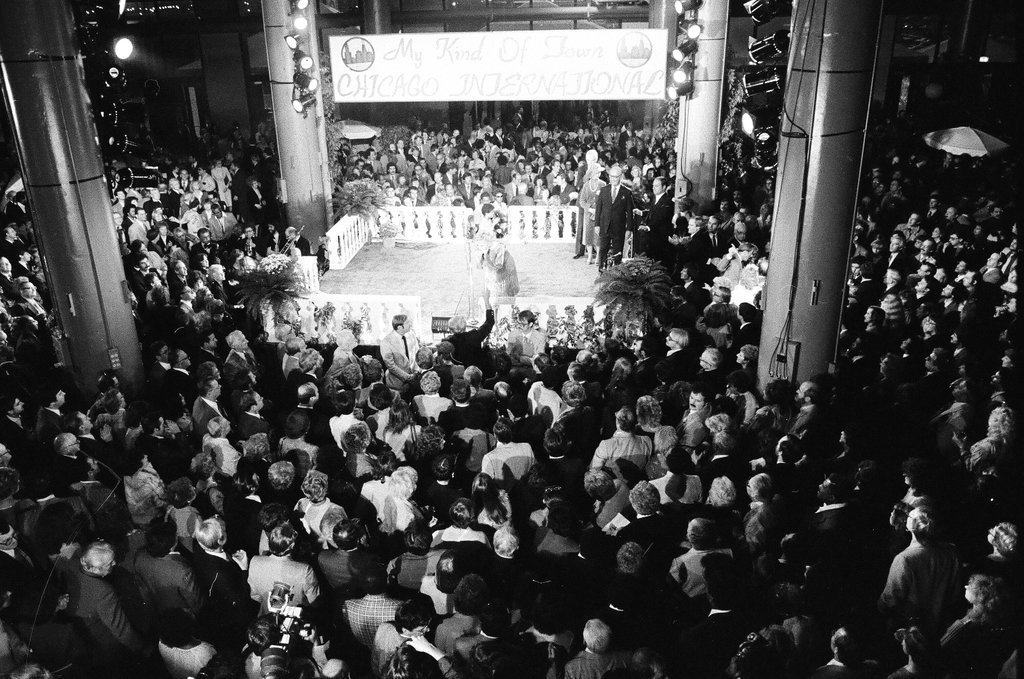 Jane Byrne fundraiser at Donnelley Hall - Chicago Sun-Times