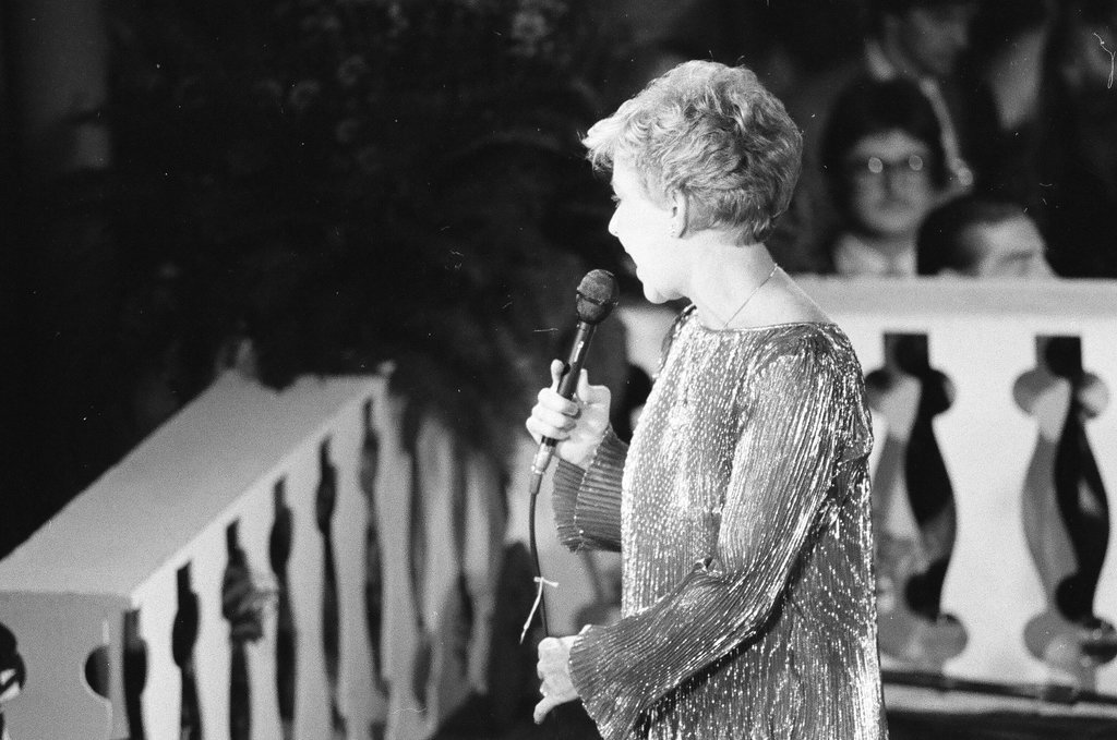 Jane Byrne fundraiser at Donnelley Hall - Chicago Sun-Times