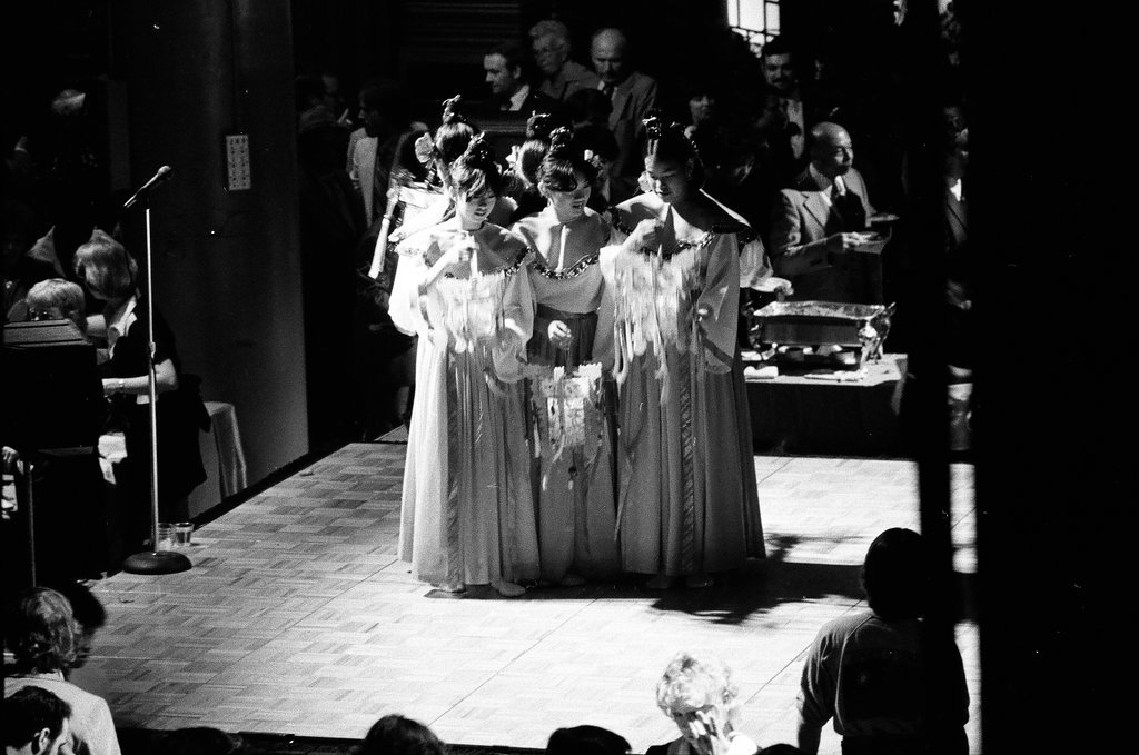 Jane Byrne fundraiser at Donnelley Hall - Chicago Sun-Times