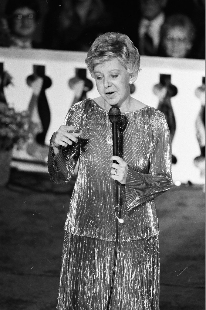 Jane Byrne fundraiser at Donnelley Hall - Chicago Sun-Times