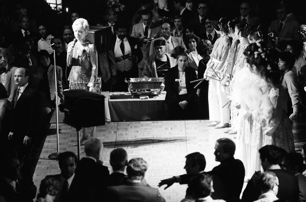 Jane Byrne fundraiser at Donnelley Hall - Chicago Sun-Times