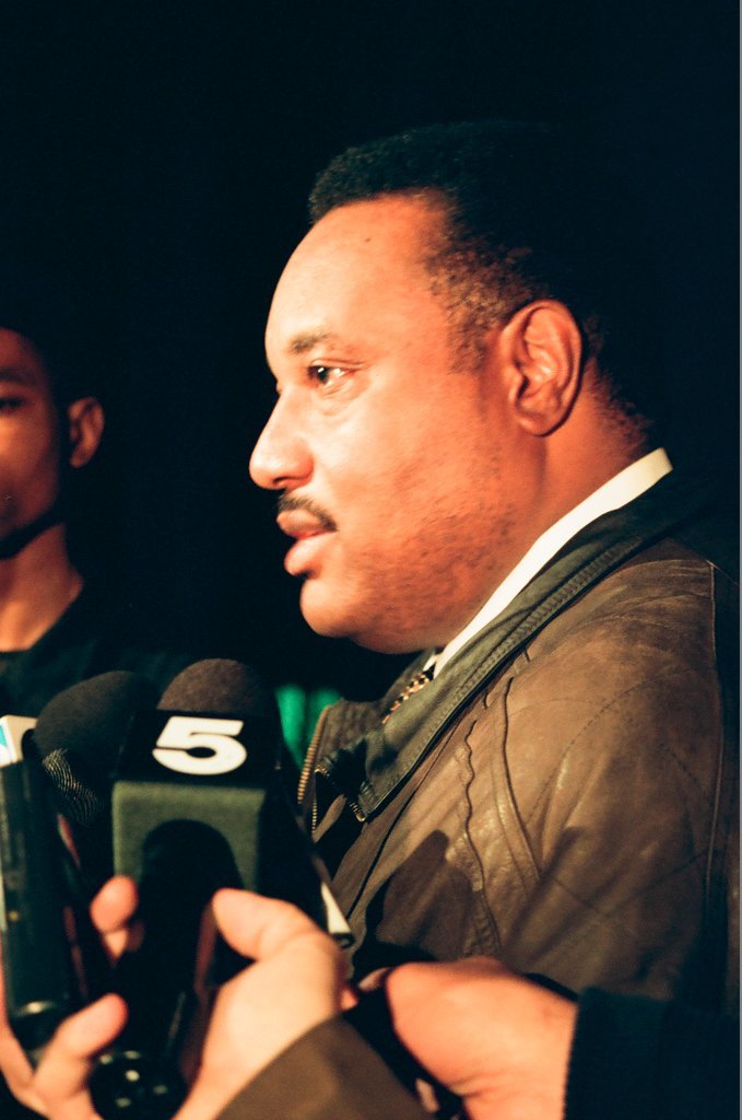 Louis Farrakhan assassination conspiracy - Chicago Sun-Times