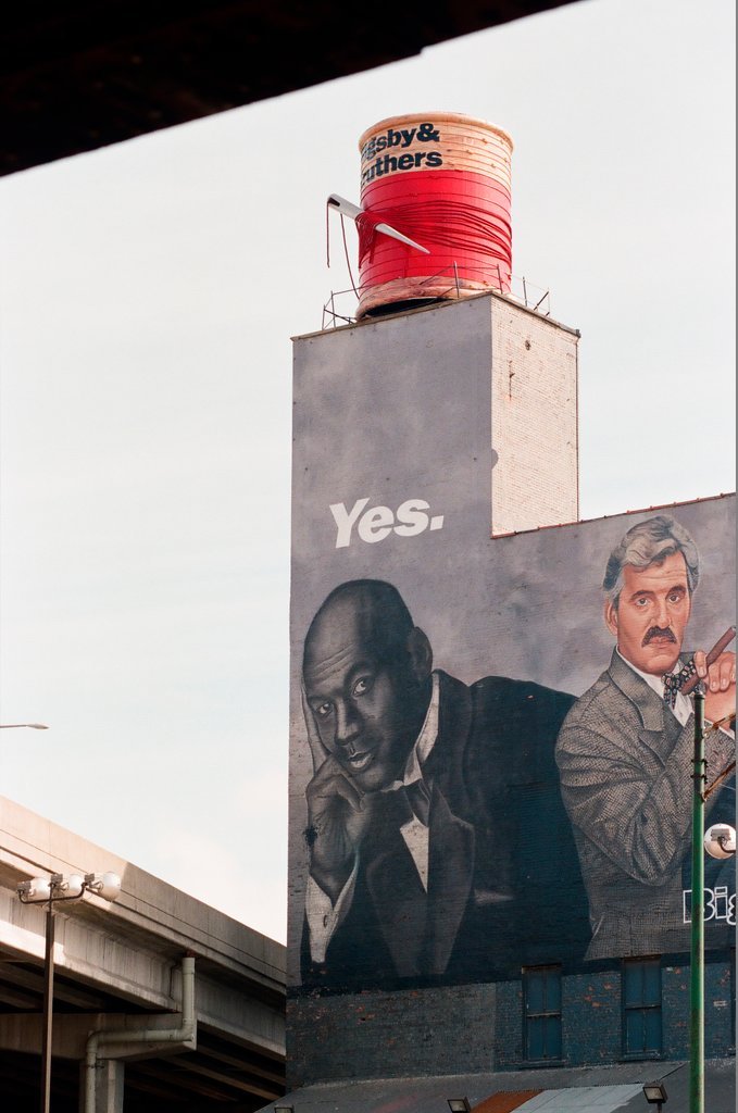 Mural of famous Chicagoans - Chicago Sun-Times