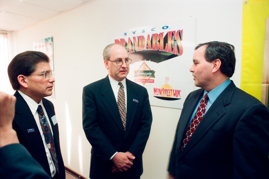 Mayor Daley at Alvarez Cold Storage - Chicago Sun-Times