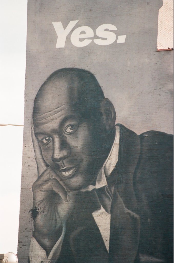 Mural of famous Chicagoans - Chicago Sun-Times