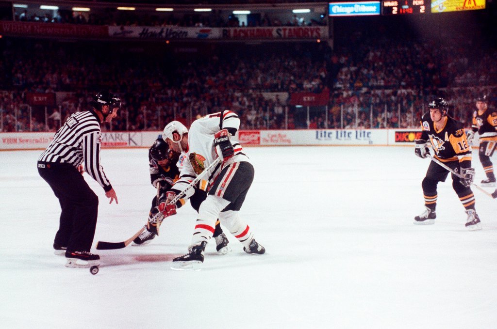 Blackhawks lose Stanley Cup - Chicago Sun-Times