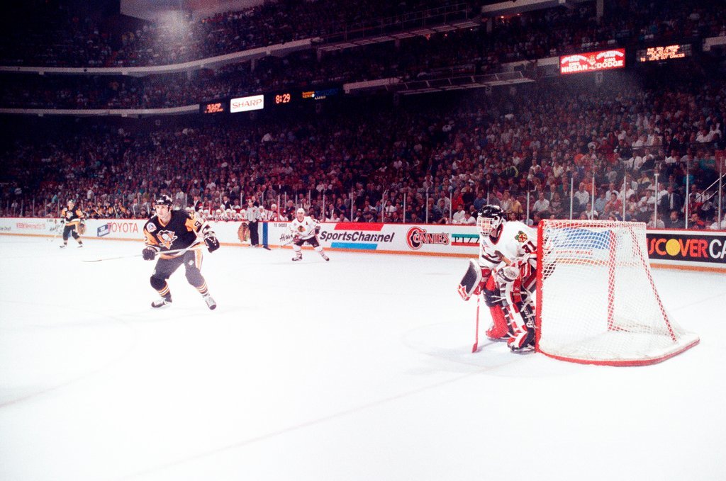 Blackhawks lose Stanley Cup - Chicago Sun-Times
