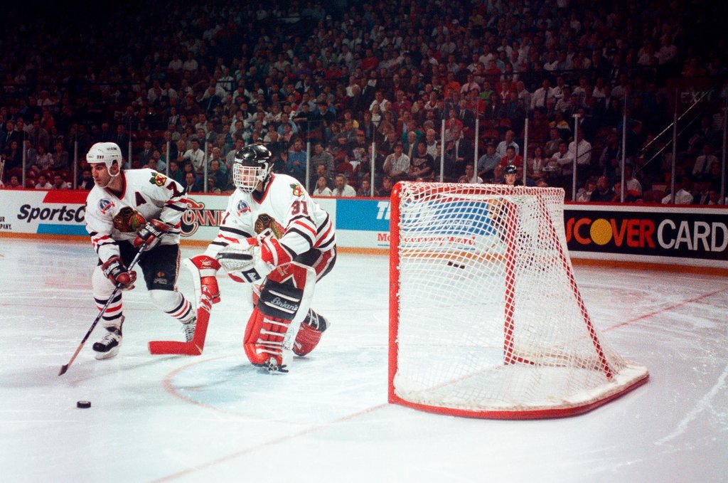 Blackhawks lose Stanley Cup - Chicago Sun-Times