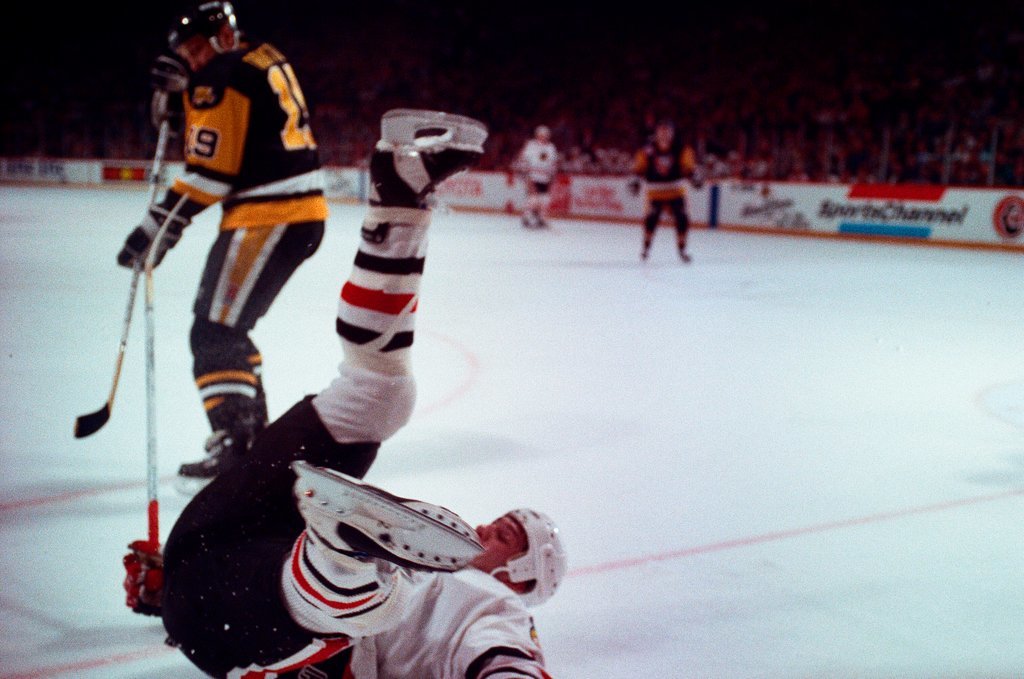 Blackhawks lose Stanley Cup - Chicago Sun-Times