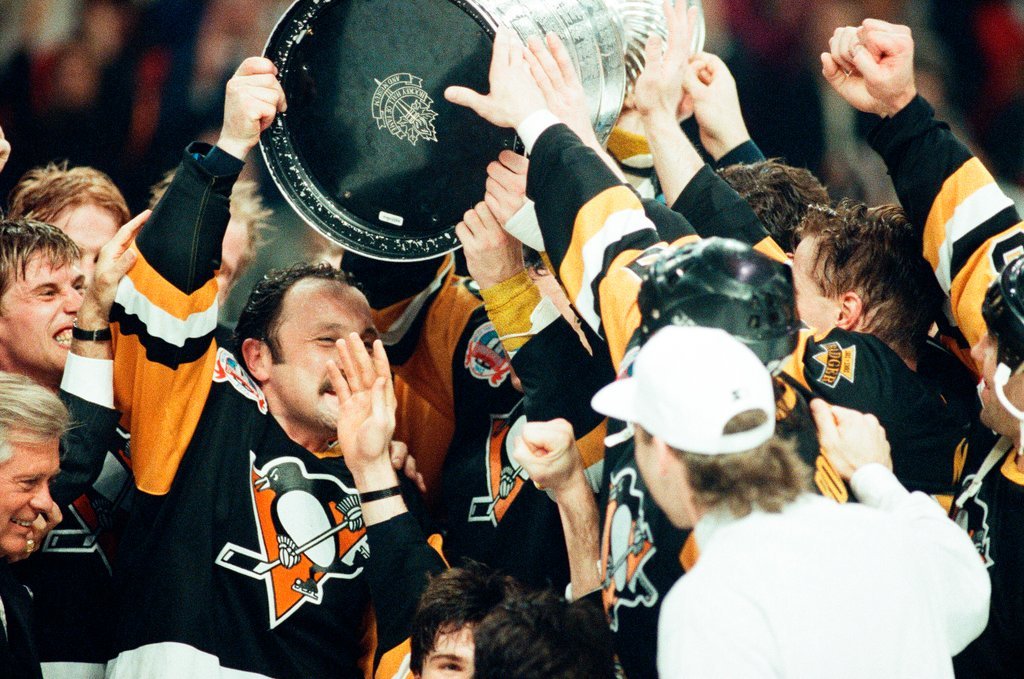 Blackhawks lose Stanley Cup - Chicago Sun-Times