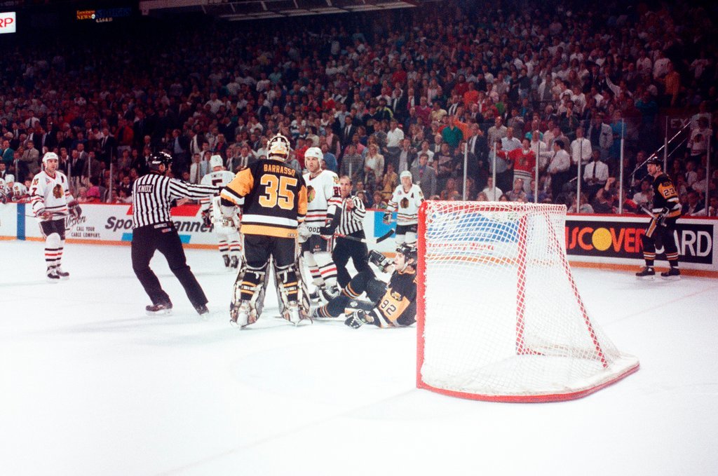 Blackhawks lose Stanley Cup - Chicago Sun-Times