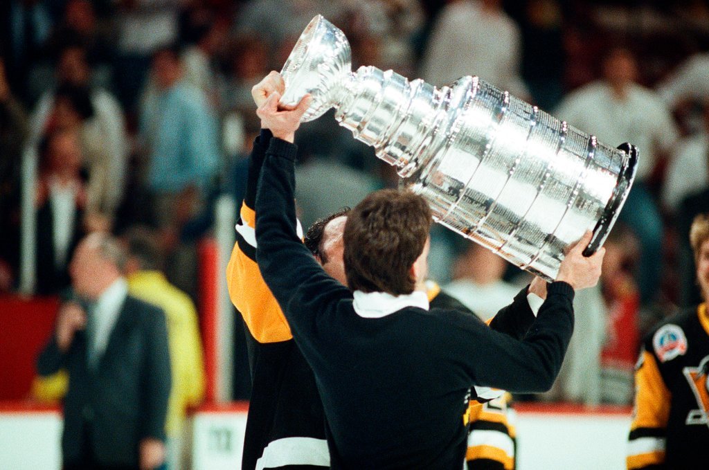 Blackhawks lose Stanley Cup - Chicago Sun-Times