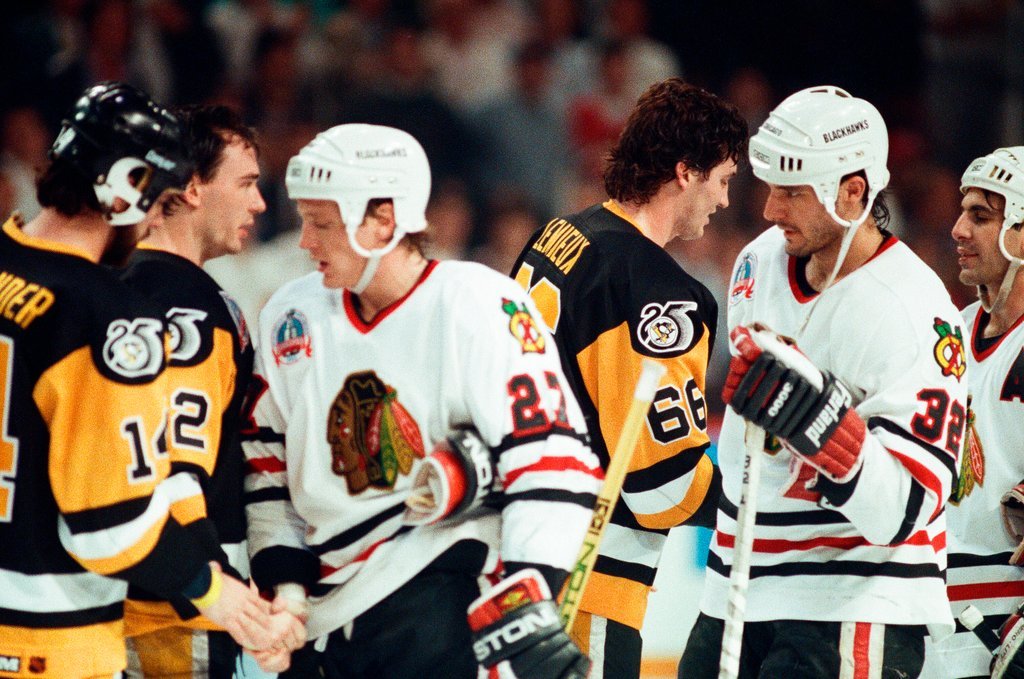 Blackhawks lose Stanley Cup - Chicago Sun-Times